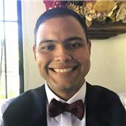 Si quieres Estudiar Biología Química, así como también tocar instrumentos musicales, composición arreglo y producción musical soy el indicado!